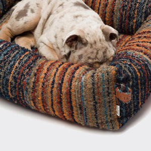 
            
                Laden Sie das Bild in den Galerie-Viewer, Cloud7 - Hundebett Sleepy Deluxe Streifen
            
        